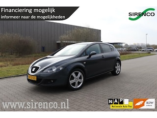 Seat Leon 1.6 Businessline climate & cruise control trekhaak bluetooth dimlicht automatisch isofix sportzetels