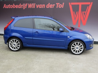 Ford Fiesta 2.0 16V ST | AIRCO | ORIGINEEL NL | 1e EIG | FORD ONDERHOUDEN | UNIEK!!