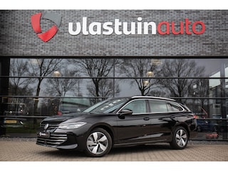 Volkswagen Passat Variant 1.5 TSI Business , Adap. cruise, Trekhaak, Stuur/stoelverwarming,