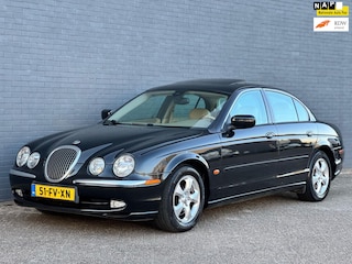Jaguar S-type 3.0 V6 Executive/YOUNGTIMER/AUT/LEDER/