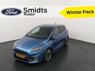 Ford Fiesta 1.5 200PK EcoBoost ST-3 | Recaro | 18-inch | Winter Pack | Camera | Full LED |