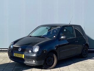 Volkswagen Lupo BWJ 2002 | 1.4 Trendline | 60PK | LAGE KM STAND | ELEKTRISCHE SPIEGELS | RADIO |