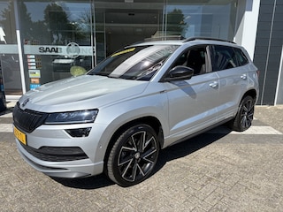 Skoda Karoq 1.5 TSI Sportline businnes Trekhaak/Schuifdak/Cruise Control