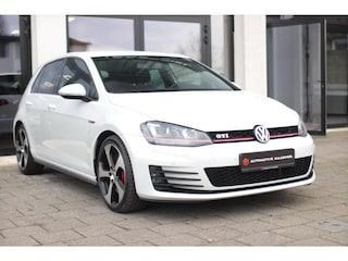 Volkswagen Golf 2.0 TSI GTI Performance|PDC|Navi|DSG|Xenon|