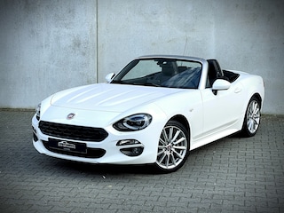 Fiat 124 Spider 1.4 MultiAir Turbo Lusso / LEDER / NAVI / BOSE / KEYLESS / CAMERA / VOL!!!