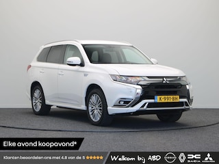 Mitsubishi Outlander 2.4 PHEV Intense | Trekhaak | Achteruitrijcamera | Stoelverwaming | Apple Carplay/Android Auto |