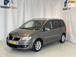 Volkswagen Touran 1.4 TSI Highline|AUTOMAAT|TREKHAAK|LEDER|CRUISE|PARK SENS|STOELVERW|VELGEN