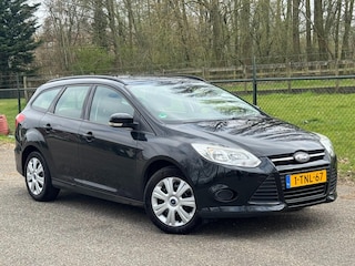 Ford Focus Wagon 1.0 EcoBoost Edition /Navi/Airco/Nw Apk/