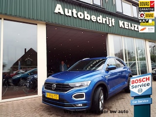 Volkswagen T-Roc 1.5 TSI Sport Business R AUTOMAAT-TREKHAAK-CARPLAY-NAP-BOVAG