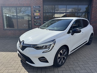 Renault Clio 1.6 Hybrid 145 Evolution