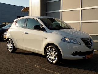 Lancia Ypsilon 0.9 TwinAir Gold|Aut|Cruise|Airco|Aux|PDC|Isofix