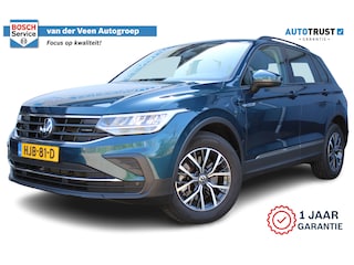 Volkswagen Tiguan 1.5 eHybrid Life Edition | Achteruitrijcamera | Digital cockpit | Adaptieve cruise controle | Climate controle | Parkeersensoren V+A | Elektrische kofferklep | Keyless entry/start | Navigatie | Apple CarPlay/Android Auto | Schakelmogelijkheid aan stuurwiel |
