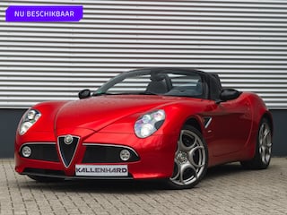 Alfa Romeo 8C 4.7 V8