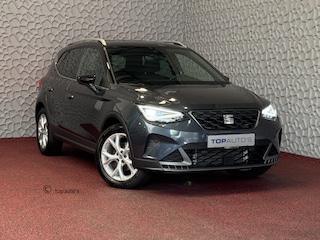 Seat Arona TSI FR BI-COLOR 115PK LED VIR.COCKPIT CAMERA ADAP.CRUISE 17''LMV 07/2024 10x Seat Arona op voorraad