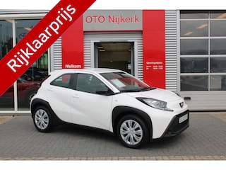 Toyota Aygo 1.0 VVT-i MT Play