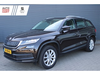 Skoda Kodiaq 1.5 TSI Business ED Trekhaak Full-Led Sportstoelen Navigatie Camera