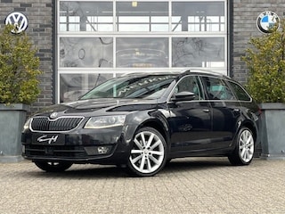 Skoda Octavia 1.4 TSI GRT ELEG BNS AUT. - LEDER - ORG. NL.