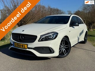 Mercedes-Benz A-klasse 200 Sport Edition AMG-Line / Automaat / Clima-Airco / Navigatie / Leder-Alcatara / Soelverwarming / PDC