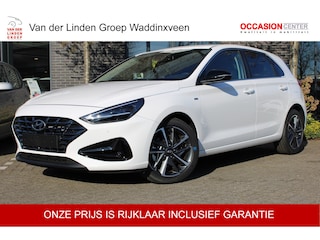 Hyundai i30 1.5 T-GDi 6MT Premium Navi | Stoelv+koeling | Keyless | Leder