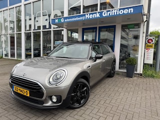 Mini Clubman 1.5 Cooper Business Edition I Panoramadak I LED I Leer I Navigat