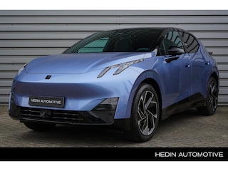 Lynk & Co 02 More 66 kWh | Lane Assists | Electrische Stoelen | 100 % electrisch | Panoramisch schuifdak | rustmodus | Elektrisch bediende achterklep | Middendisplay - 15,4 inch |