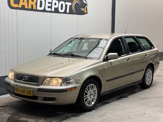Volvo V40 1.8 Europa Airco.Vol jaar APK.Zeer Netjes