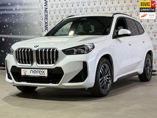 BMW X1 SDrive18i | M-Sport | Pano | H&K | Massage | Camera