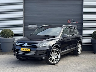 Volkswagen Touareg 3.0 TSI Hybrid Highline | Panoramadak | Lederen Bekleding | Cruise Control | Navigatie | Stoelverwarming |
