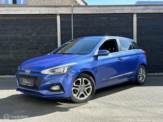 Hyundai i20 1.2 i-Motion Clima / LM / PDC / camera / Trekhaak/ 79.972KM