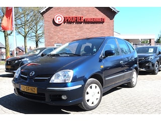 Nissan Almera Tino 1.8 Benzine * Eerste Eigenaar * KM Autopas Aanwezig * Ijskoude Airco * Achteruitrij Parkeer Camera * Trekhaak * Hoge Zit * Vingerhoets; Vierde Generatie Eersteklas Service !