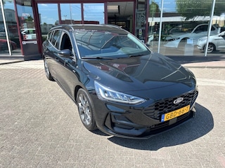 Ford Focus 1.0 EBH ST LINE