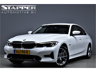 BMW 330e 292pk Sport Line Plus 1eEig. Dealer OH Carplay/Virtual/Camera/Sportstoelen/Leer/Navi/Led/Lmv