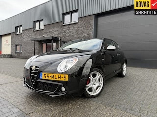 Alfa Romeo Mito 1.4 Centenario | 2E EIGENAAR | 12MND GARANTIE | CRUISE | LEER | AIRCO | LMV |