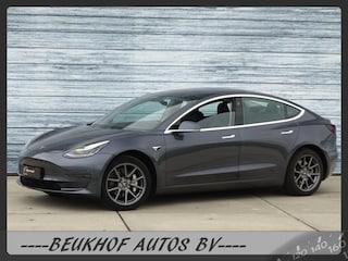 Tesla Model 3 Standard RWD Plus 60 kWh Trekhaak Pano Nav Cam