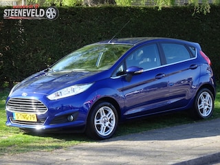 Ford Fiesta 1.0 100pk Titanium met Navi en Parkeerhulp