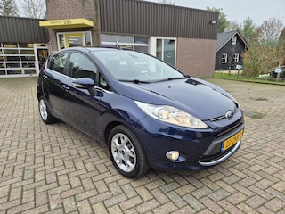 Ford Fiesta 1.25 Titanium 5drs, Org NL, Trekhaak, Bluetooth, Cruise- en Climate Control!