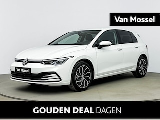 Volkswagen Golf 1.0 eTSI Life Business led matrix (iq.light) | 17 inch lichtmetaal | Navigatie | Stoelverwarming |
