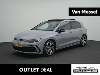 Volkswagen Golf 1.5 eTSI R-Line Business PANORAMADAK | R-LINE 2X | BLACK PAKKET | NAVIGATIE | APPLE CARPLAY | STOEL & STUURVERWARMING | ADAPTIEVE CRUISE | CAMERA | KEYLES ENTREE | IQ LIGHTS VOOR & ACHTER |