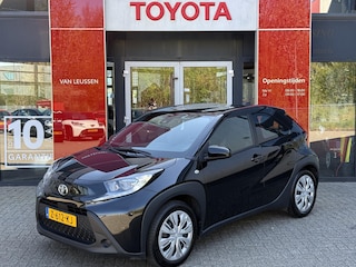 Toyota Aygo PLAY APPLE/ANDROID AD-CRUISE CAMERA NL-AUTO DAB+