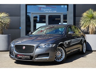 Jaguar XF 2.0d Prestige 164pk Stoelverwarming/Camera/Trekhaak