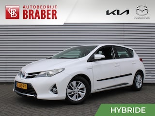 Toyota Auris 1.8 Hybrid Aspiration | Automaat | Camera | Clima | 15" LM | All season banden |