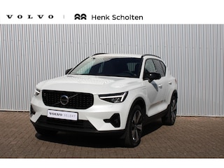 Volvo XC40 T5 Plug-in hybrid Plus Dark | Adaptieve Cruise Control |Interieur Voorverwarming| Rondomzicht Camera| 19"Lichtmetalen velgen| Electrisch bedienbare voorstoelen| Microtech bekleding.