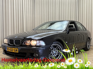 BMW 5-serie E39 523i M-Sport / Org. NL / 1e Eigenaar / Unieke auto / Alcantara / Automaat / ECC Clima / PDC / 17" LMV