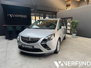 Opel Zafira Tourer 1.6 CDTI Business+ Unieke km stand! | Navigatie | Parkeersensoren | Als nieuw!