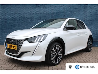 Peugeot 208 1.2 PureTech GT | Navigatie | Camera | Panoramadak | Parelmoer | 39.000km |