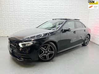 Mercedes-Benz A-klasse 180 AMG NIGHT PANO SFEER NAP