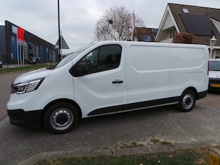 Renault Trafic 2.0 dCi 130 T30 L2H1 Work Edition Airco,Cruise,Apple carplay,Pdc,Trekhaak 3 persoons