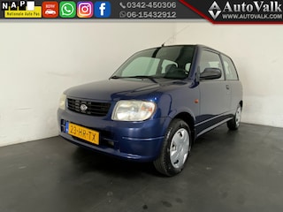 Daihatsu Cuore 1.0-12V STi