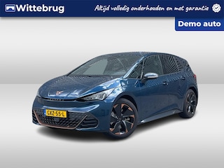 Cupra Born Business 63 kWh / 19 inch koperen velgen / Navigatie / Parkeersensoren voor+achter / Achteruitrijcamera / Adaptive Cruise Control / Stoel- en stuurwielverwarming