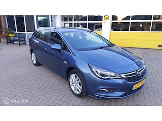 Opel Astra Sports Tourer 1.0 Business+